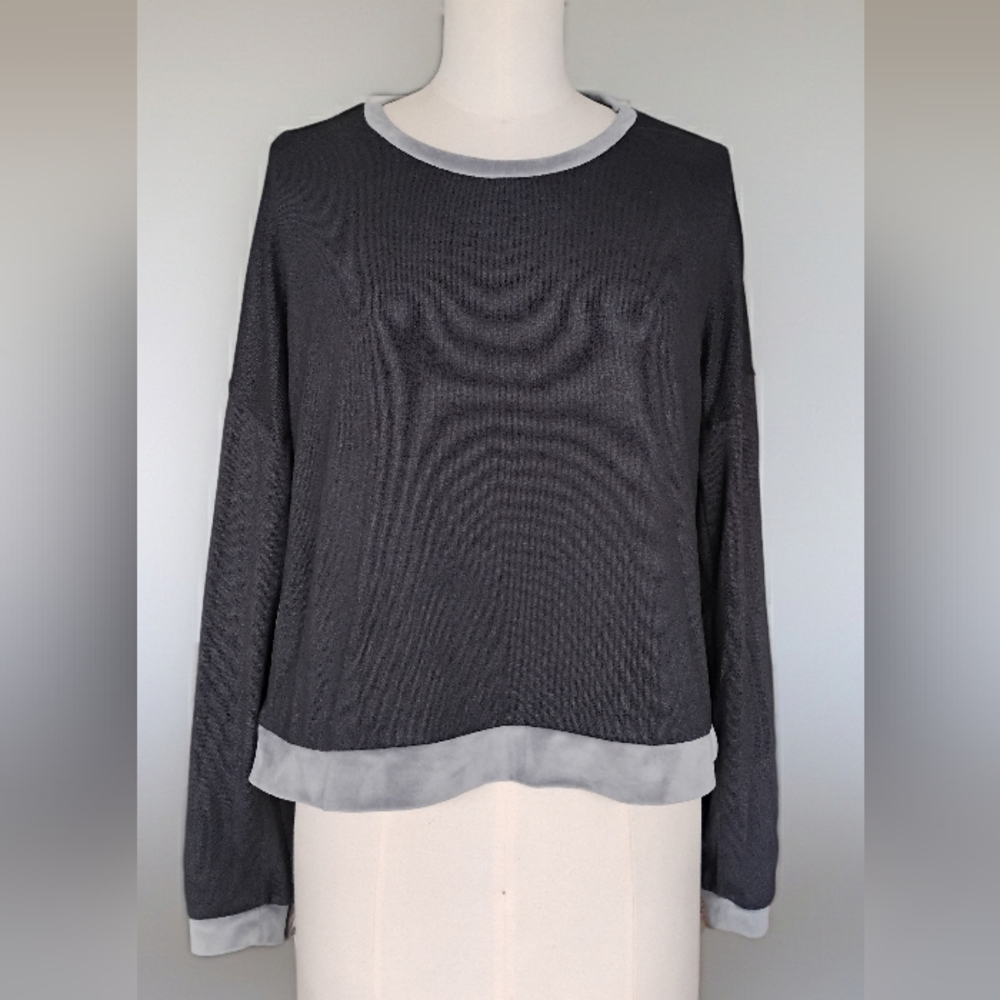 Lucky Brand Black and Gray Velvet Lined Sweater